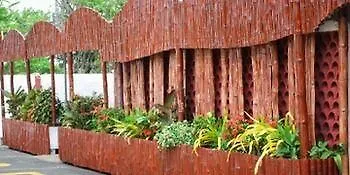 ** Guest house Golden Thistle Hotel Crown Point Trinidad And Tobago