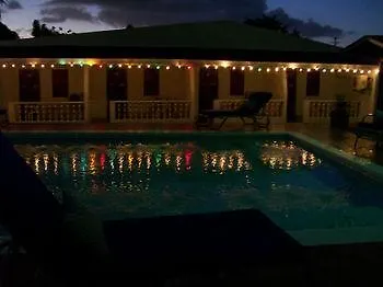 Guest house Golden Thistle Hotel Crown Point