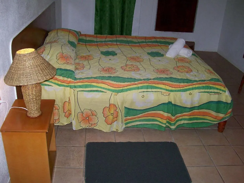 ** Guest house Golden Thistle Hotel Crown Point Trinidad And Tobago